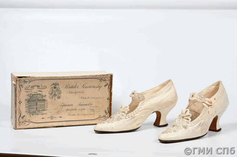 Туфли дамские свадебные в фирменной коробке. 1908-1911 