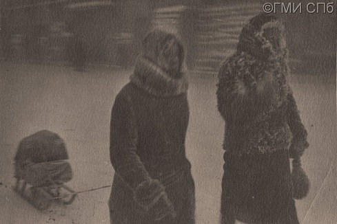 В. С. Тарасевич.      Ленинград в январе 1942 года. На Загородном проспекте. 1942 