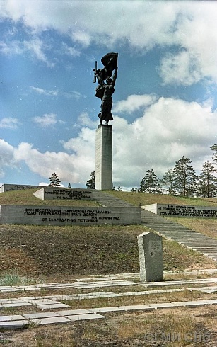 Лужский мемориал "Партизанам". 1975-1985 годы
