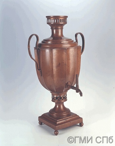 Самовар в форме вазы. 1840-1850-е годы