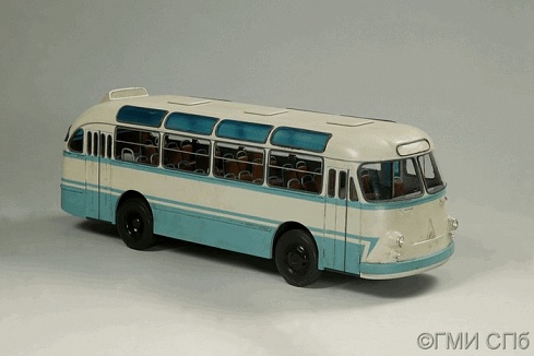 Макет автобуса марки ЛАЗ-697, выпуска 1969 года. 1970-е  годы