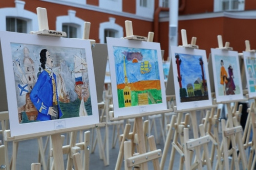 В Петропавловской крепости открылась выставка "Петровский пленэр"