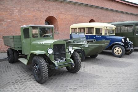 Выставка военной техники времен Великой Отечественной войны