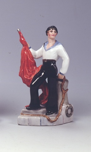 Скульптура "Матрос со знаменем".   1921