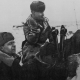 Командир 136-й стрелковой дивизии генерал-майор  Н. П. Симоняк на наблюдательном пункте. Первый день операции «Искра». 21 января 1943 года. Фотография